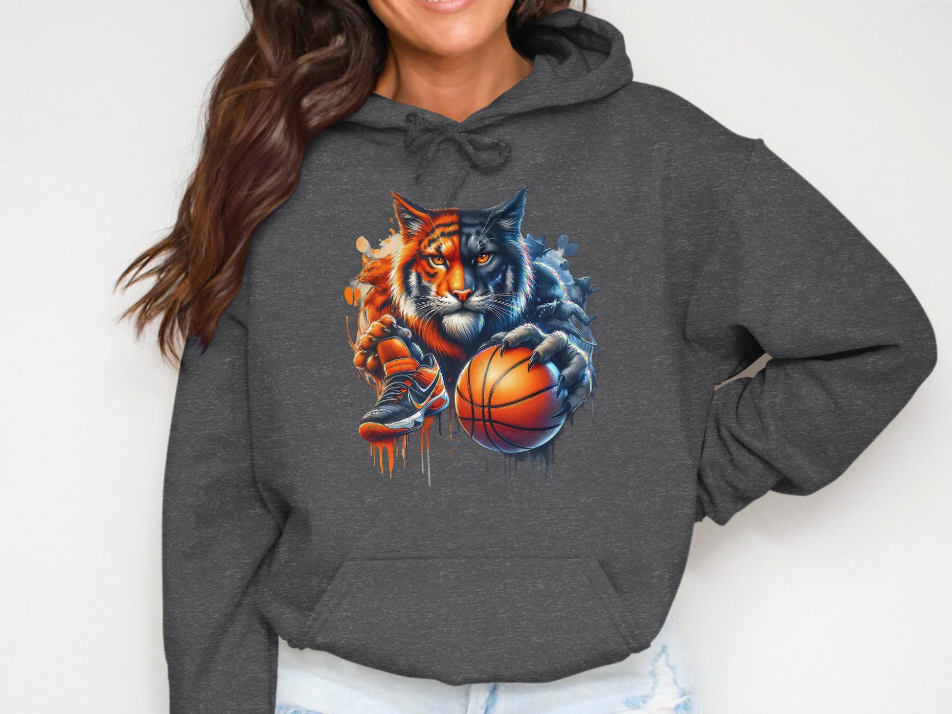 Basketball Tiger Hoodie for Casual Wear Stylish product type