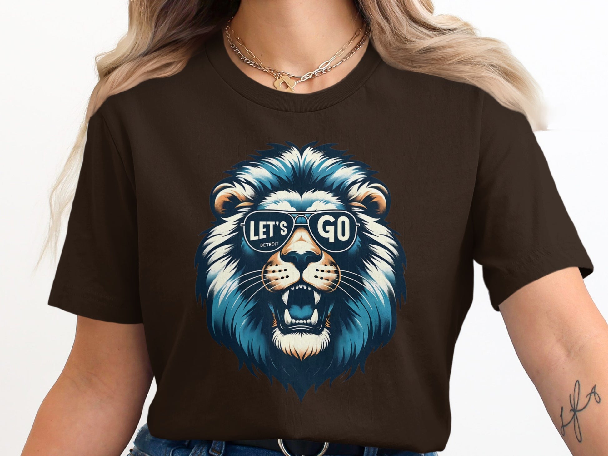 Let's Go Lion Graphic T-shirt for Trendy Casual Wear Shirt